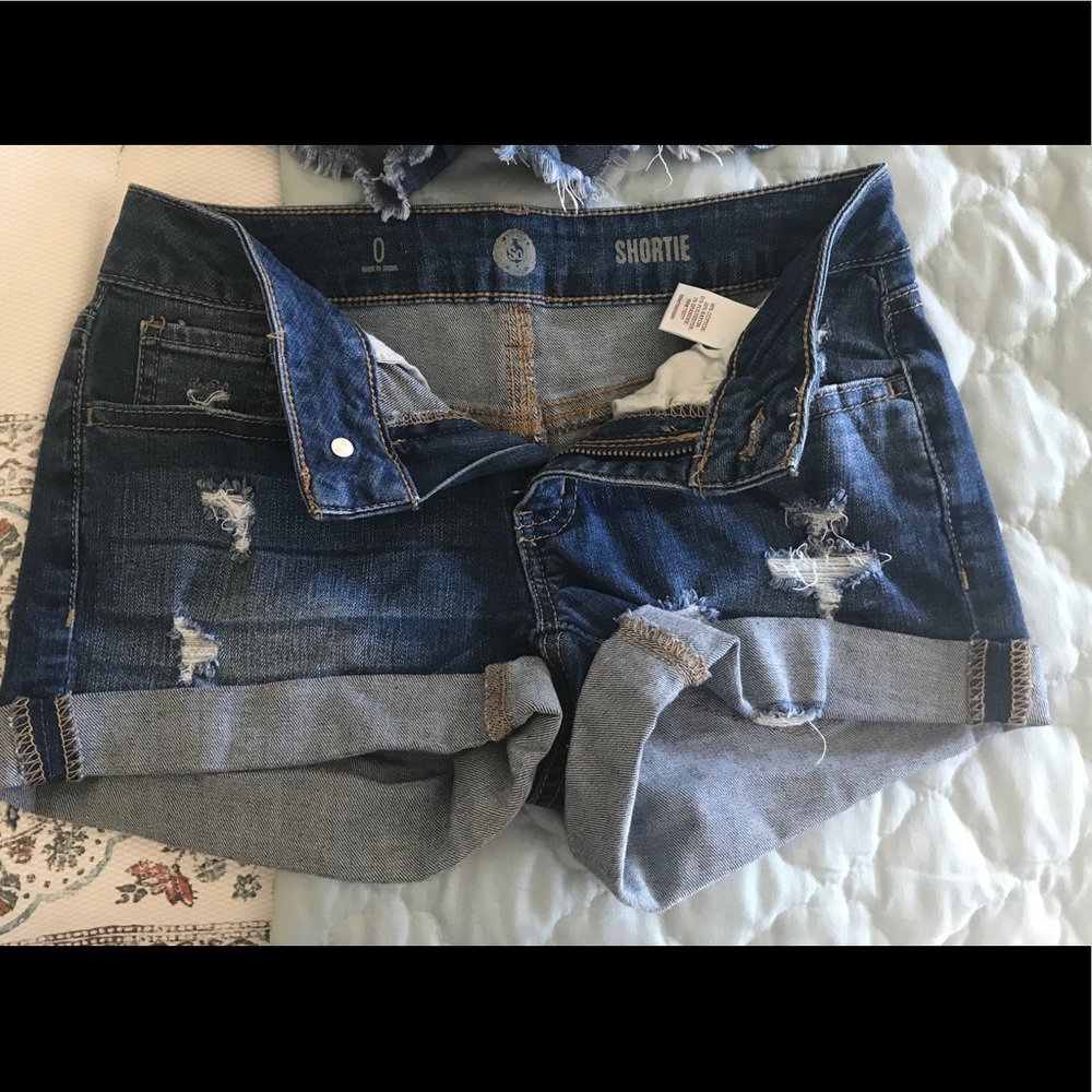 Junior jean shorts, excellent shape.